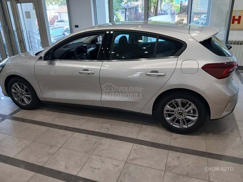 Ford Focus FOCUS TITANIUM 1.0