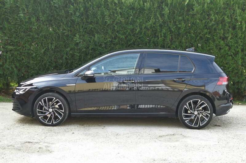 Volkswagen Golf 8 1.0 TSI/STYLE/REG/
