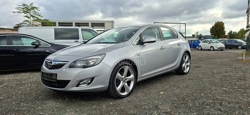 Opel Astra J 1.4 ENJOY NA VI EU5