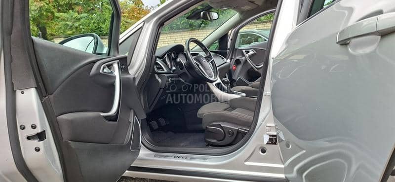 Opel Astra J 1.4 ENJOY NA VI EU5