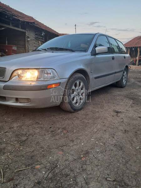 Volvo V40 1.9D