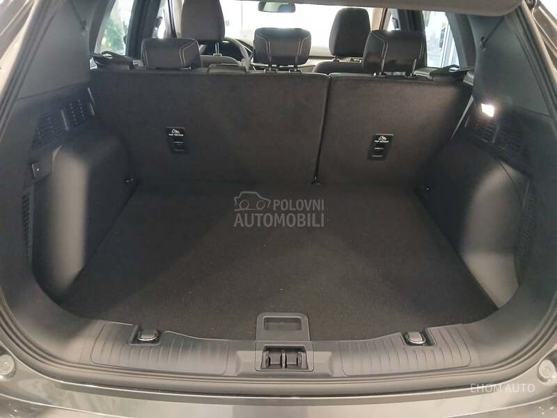 Ford Kuga KUGA TITANIUM 1.5 6M