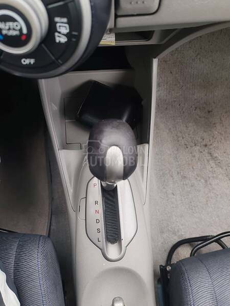 Honda Insight 