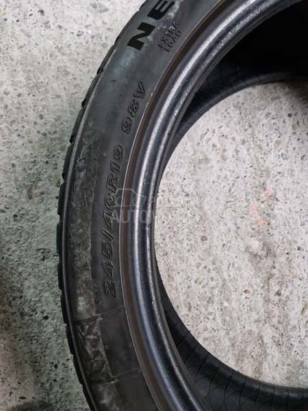 Nexen 275/35 R19 Zimska