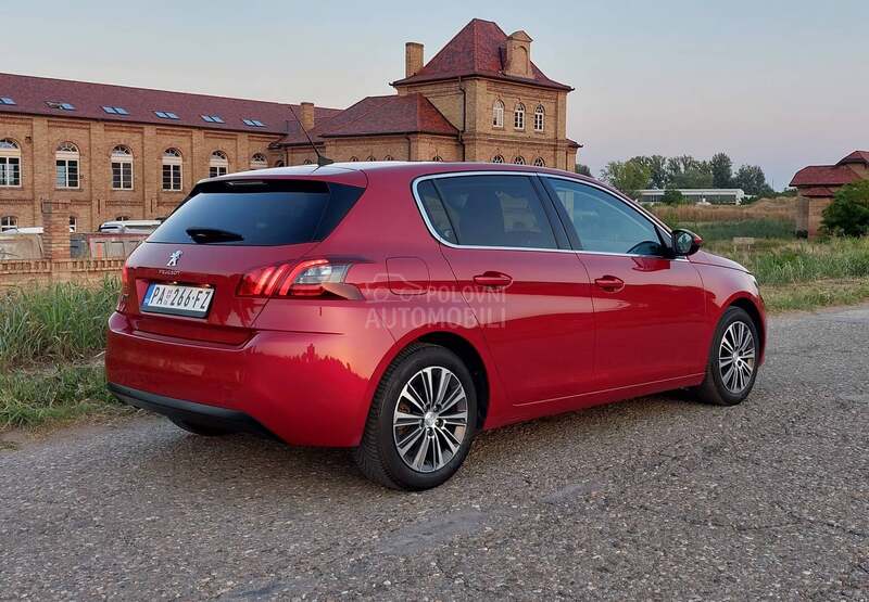 Peugeot 308 1.2 PureTech Allure
