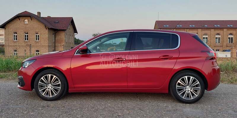 Peugeot 308 1.2 PureTech Allure