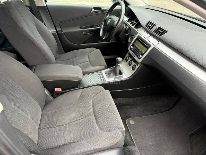 Volkswagen Passat B6 2.0 Tdi