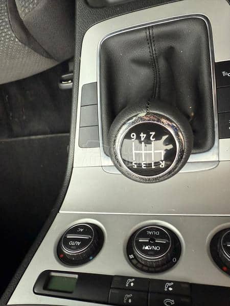 Volkswagen Passat B6 2.0 Tdi