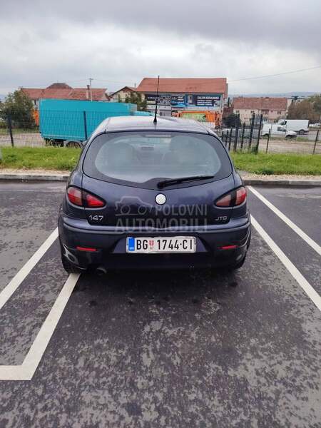Alfa Romeo 147 