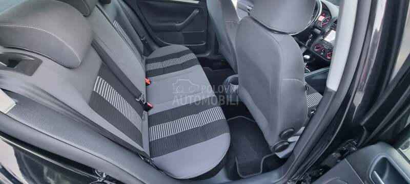 Volkswagen Golf 5 1.4