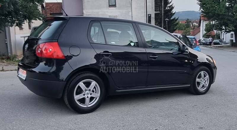 Volkswagen Golf 5 1.4