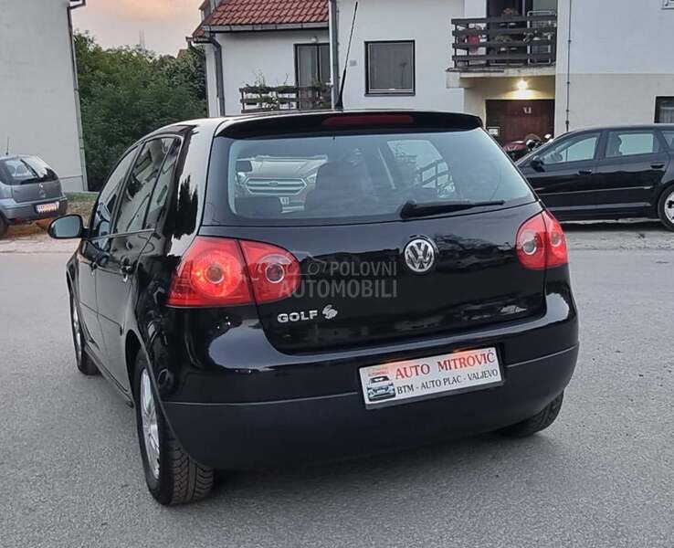 Volkswagen Golf 5 1.4