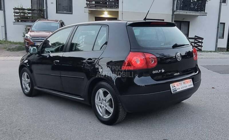 Volkswagen Golf 5 1.4
