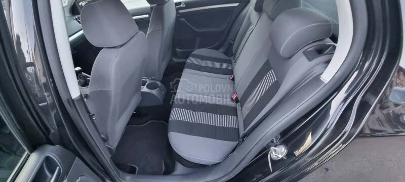 Volkswagen Golf 5 1.4