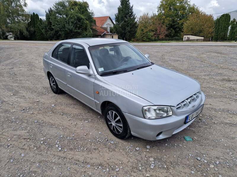 Hyundai Accent 
