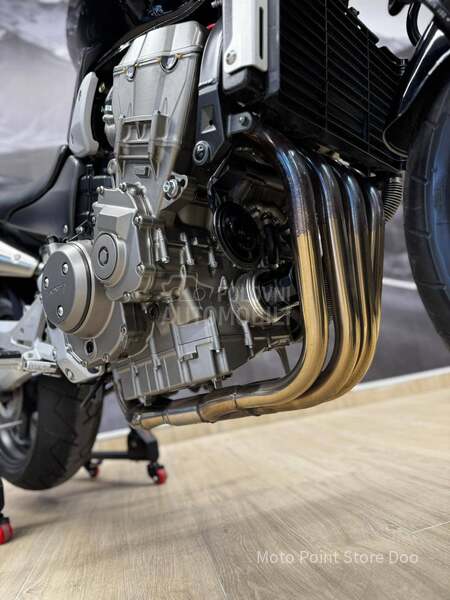 Honda CB 900F Hornet
