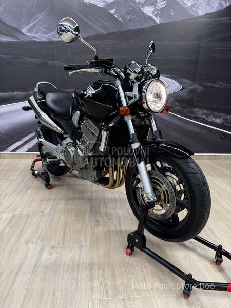 Honda CB 900F Hornet