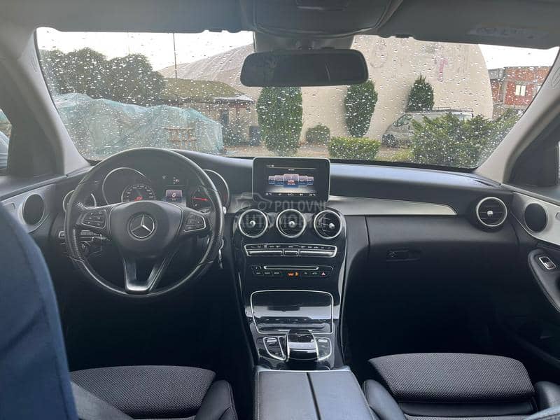 Mercedes Benz C 200 