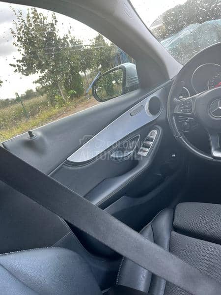 Mercedes Benz C 200 