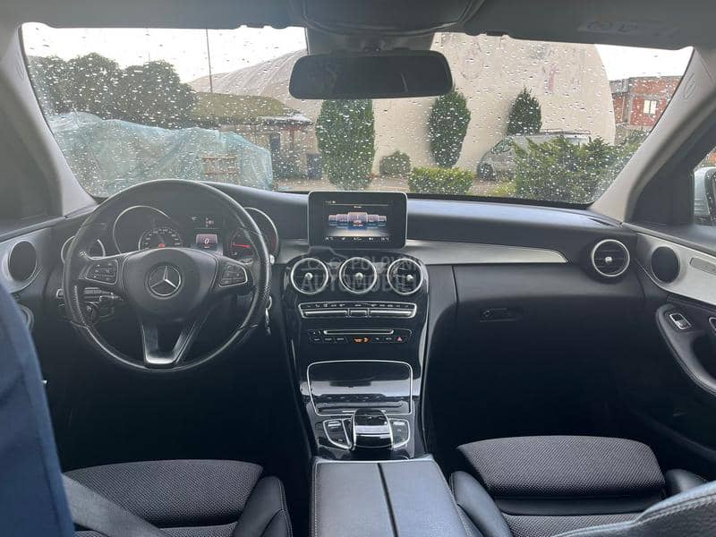 Mercedes Benz C 200 