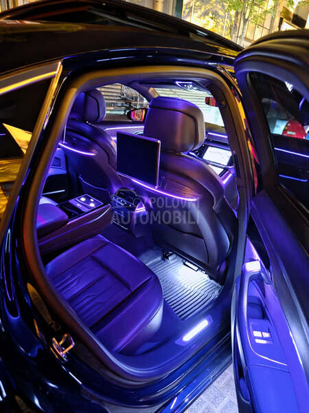 Audi A8 50 Hybrid