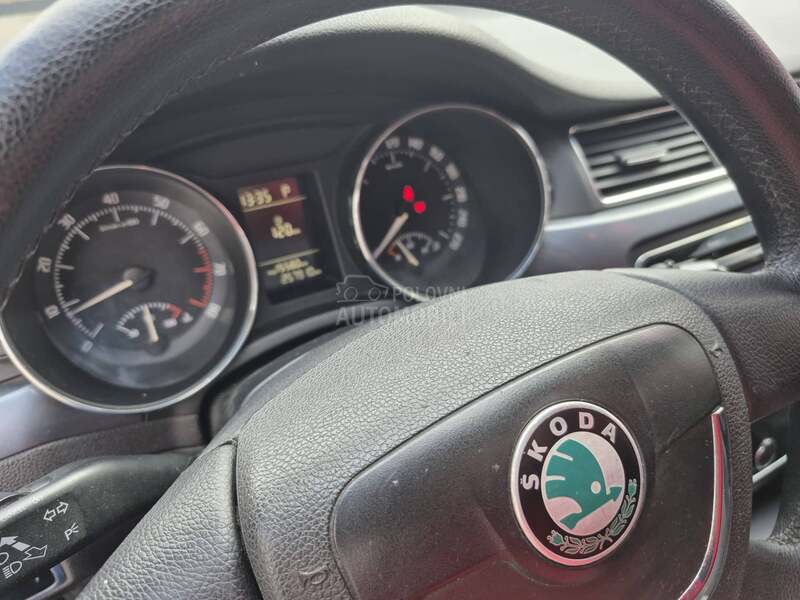 Škoda Superb 1.8 fsi