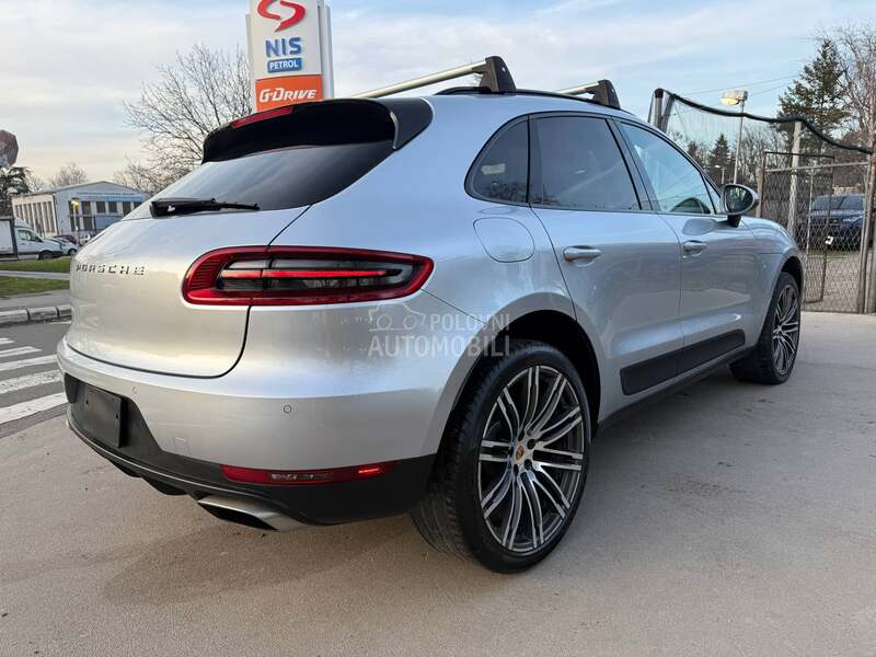 Porsche Macan 2.0