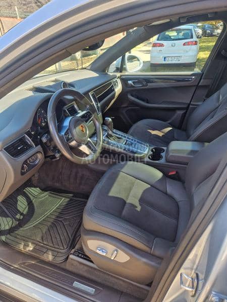 Porsche Macan 2.0