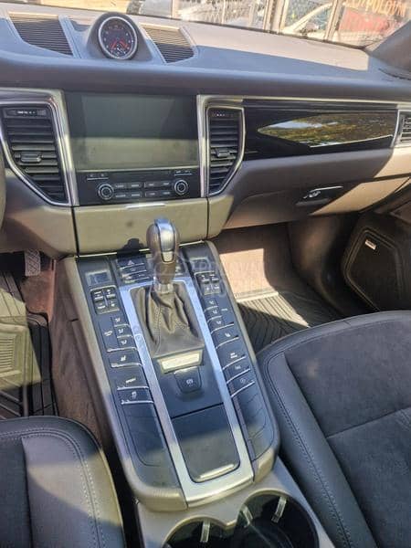 Porsche Macan 2.0