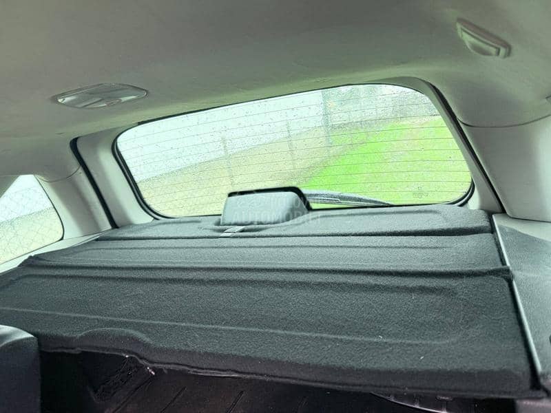 Polica gepeka 207sw roletna