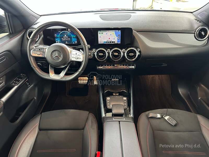 Mercedes Benz GLA 220 