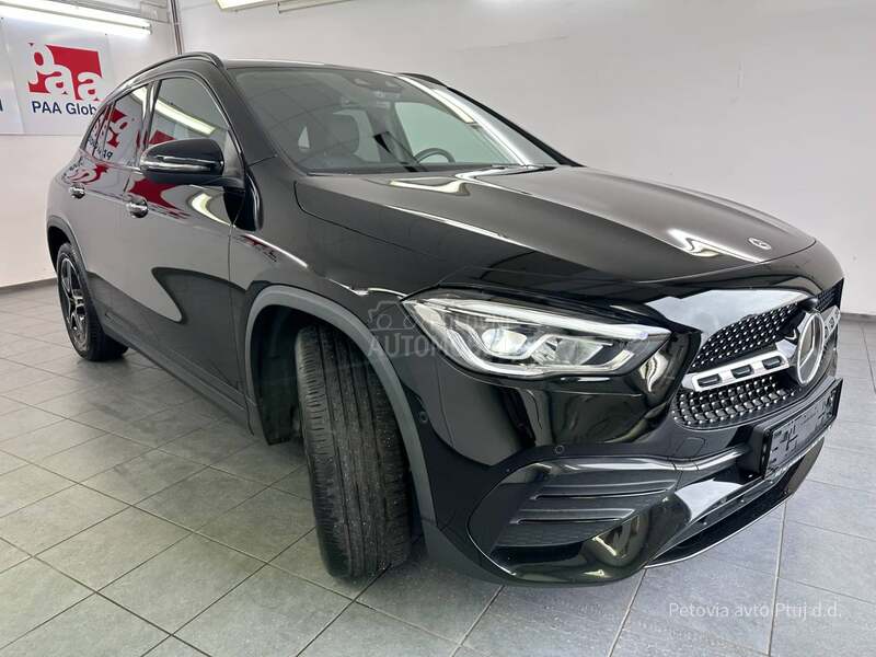 Mercedes Benz GLA 220 