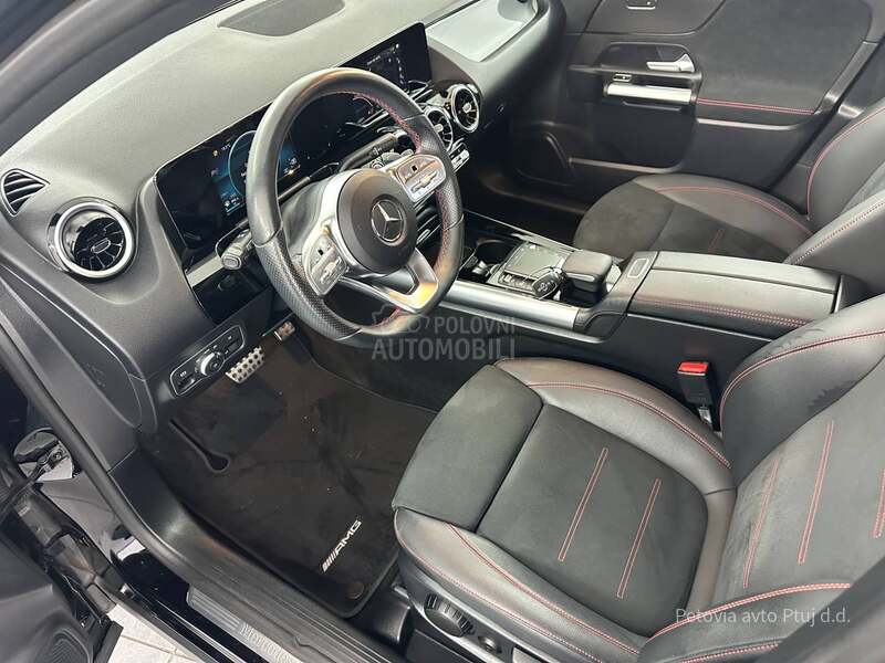 Mercedes Benz GLA 220 