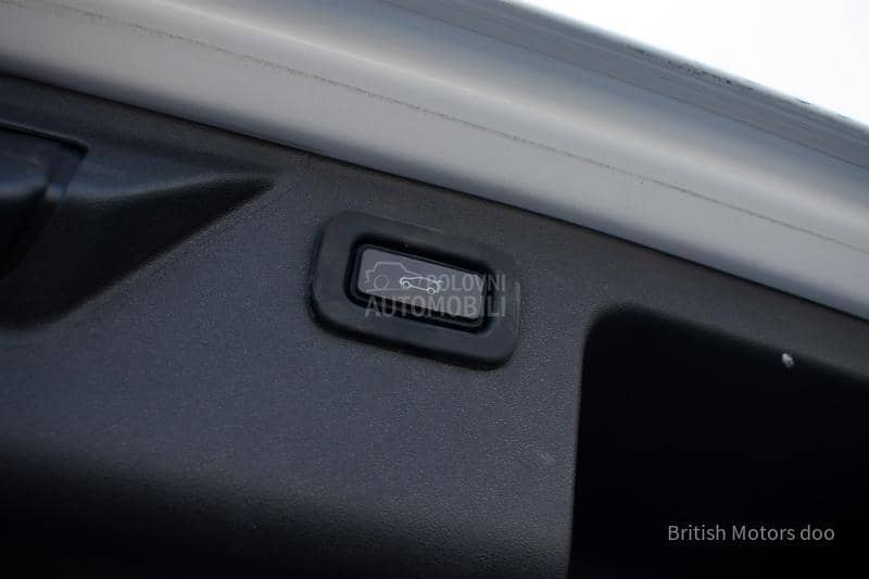 Land Rover Discovery Sport R Dynamic  SE  D200