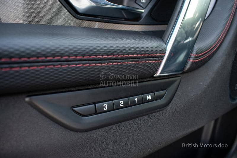 Land Rover Discovery Sport R Dynamic  SE  D200