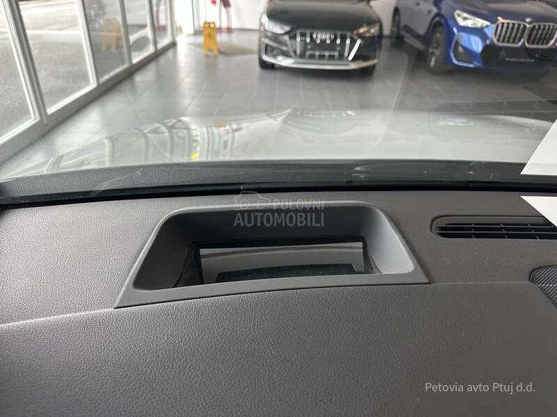 Mercedes Benz GLA 200 