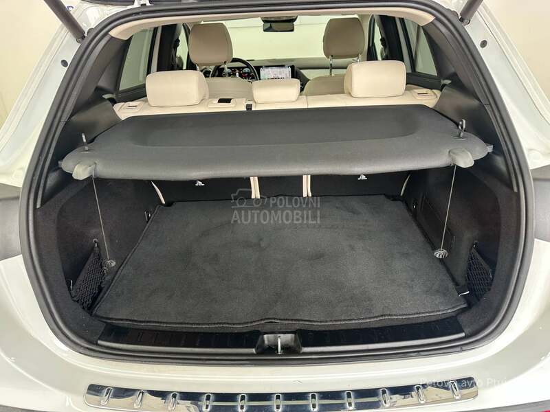 Mercedes Benz GLA 200 