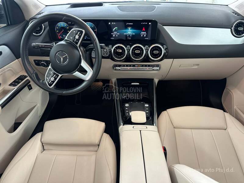 Mercedes Benz GLA 200 
