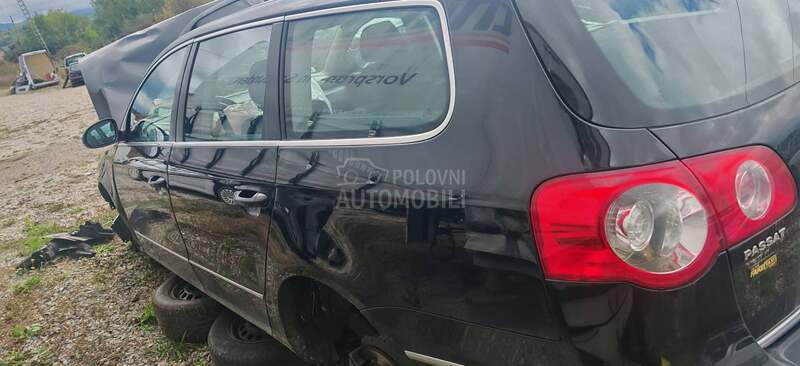 Volkswagen Passat B6 1.6tdi 2010. god. -  kompletan auto u delovima