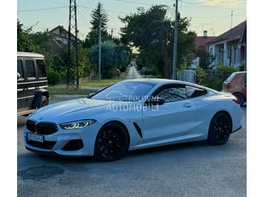 BMW M 850i 