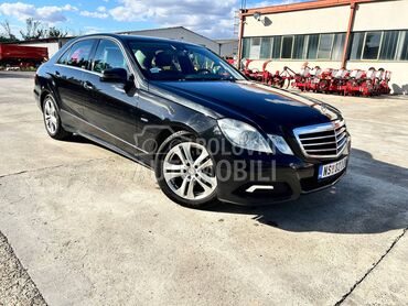 Mercedes Benz E 220 AVANTGARDE