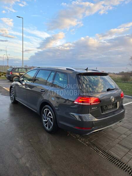 Volkswagen Golf 7 1.6