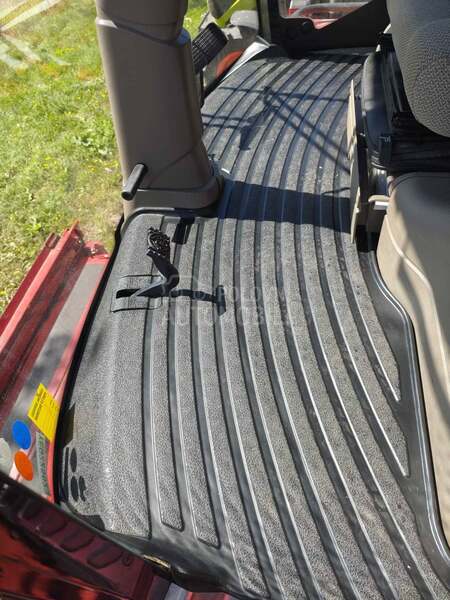 Case IH 8230
