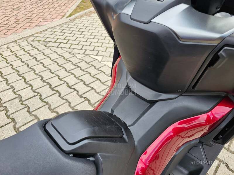 Honda FORZA 750