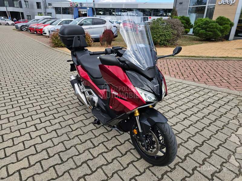 Honda FORZA 750