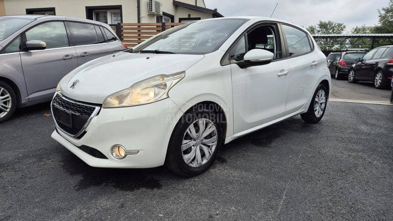 Peugeot 208 1.2B A K C I J A