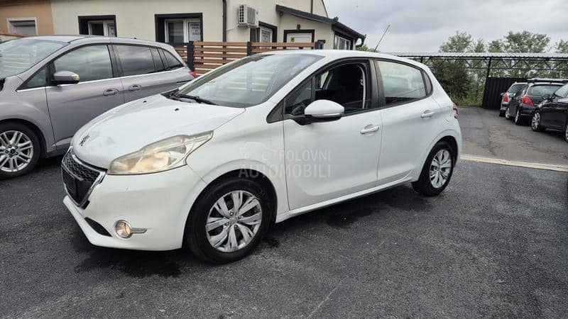 Peugeot 208 1.2B A K C I J A
