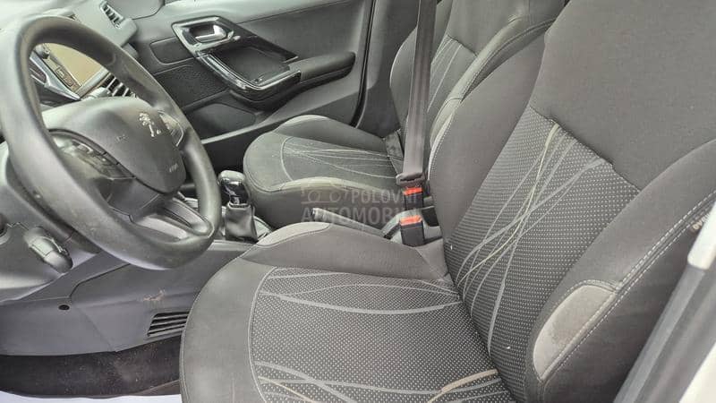 Peugeot 208 1.2B A K C I J A