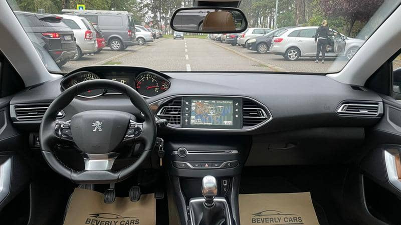 Peugeot 308 1.6HDi/PANO/KOŽA