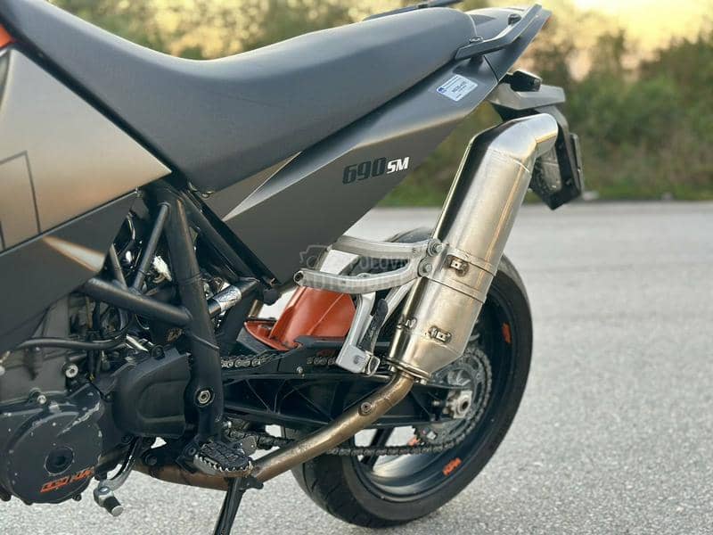 KTM 690SM